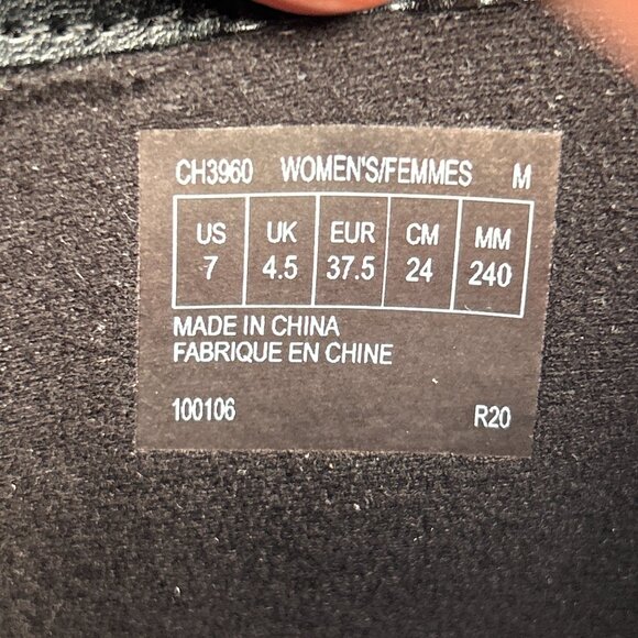 Rockport Boots Sz 7M Carly Black Leather Zip Ankle Low Block Heel Comfort Ladies - Picture 12 of 12